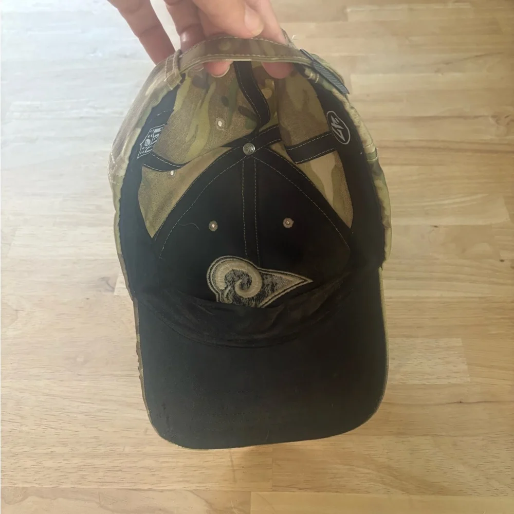 NFL rams hat - Picture 9 of 9